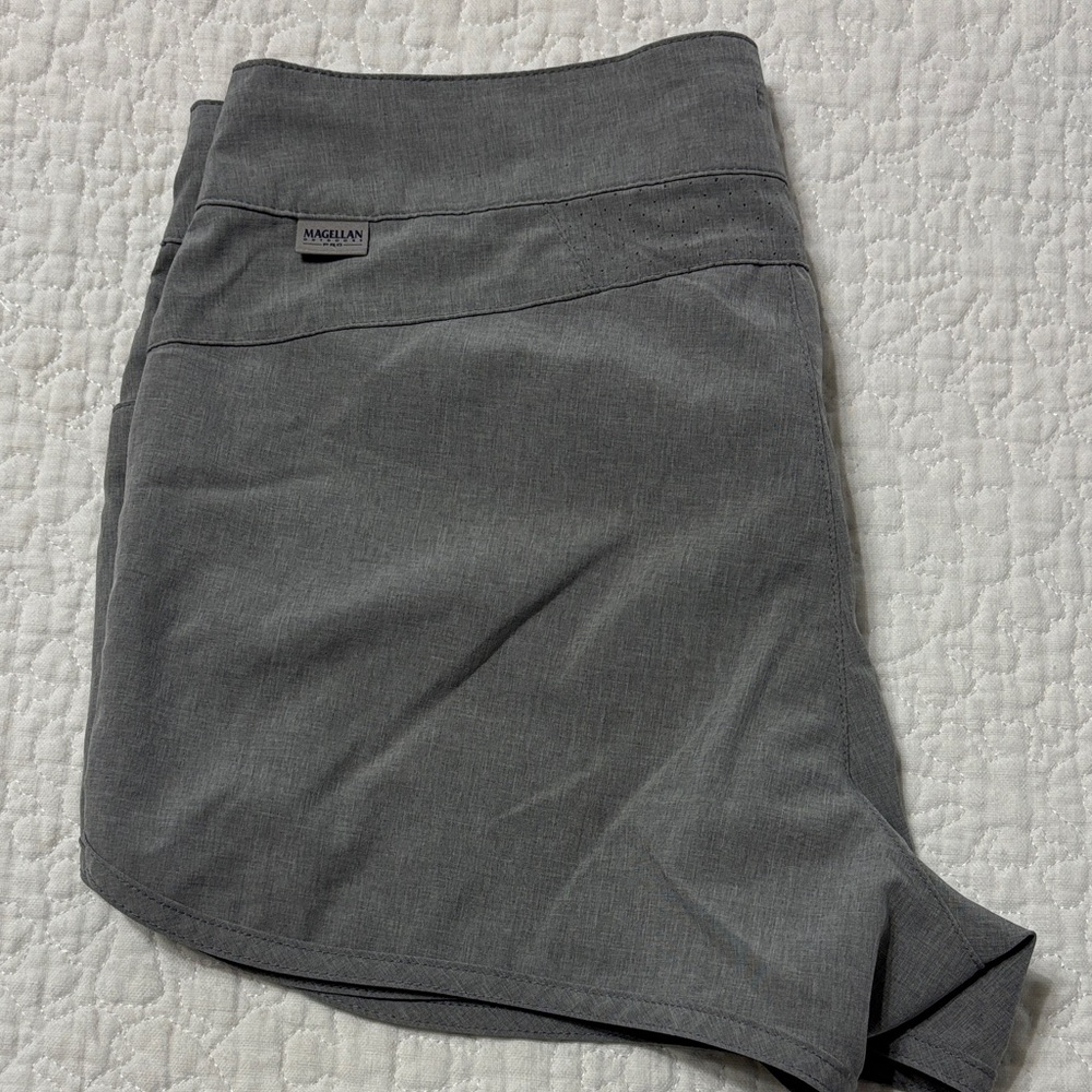 Magellan Outdoors Women's Gray Shorts
